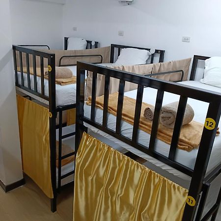 Silom Guesthouse 曼谷 外观 照片
