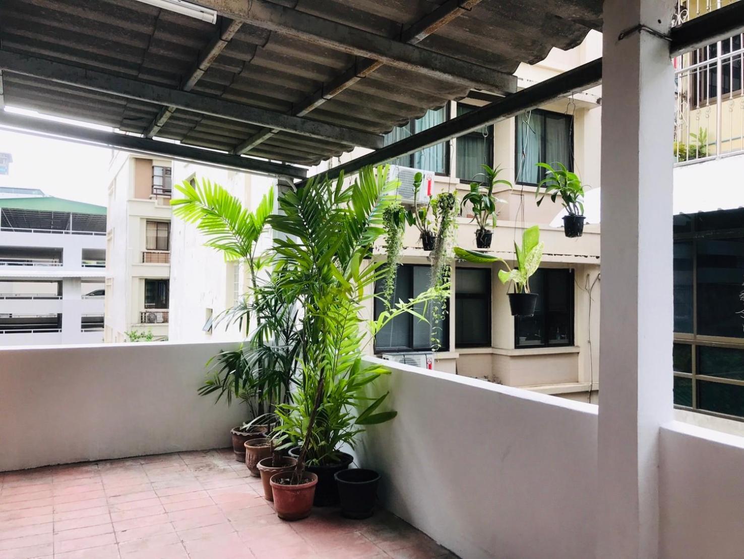 Silom Guesthouse 曼谷 外观 照片