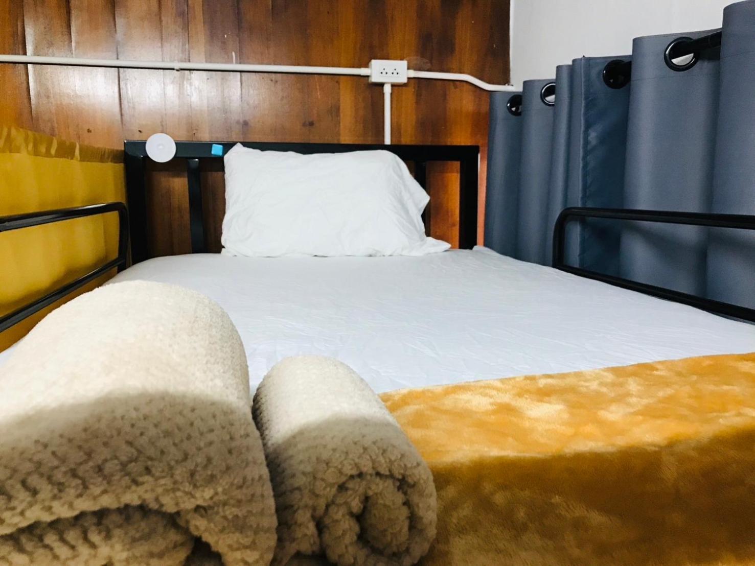 Silom Guesthouse 曼谷 外观 照片