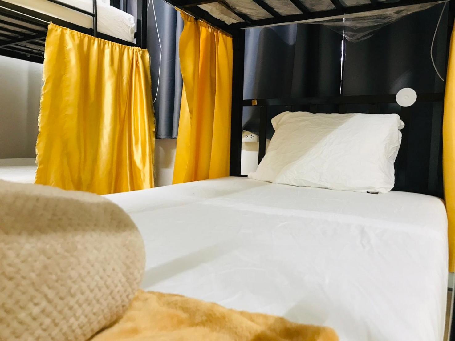 Silom Guesthouse 曼谷 外观 照片